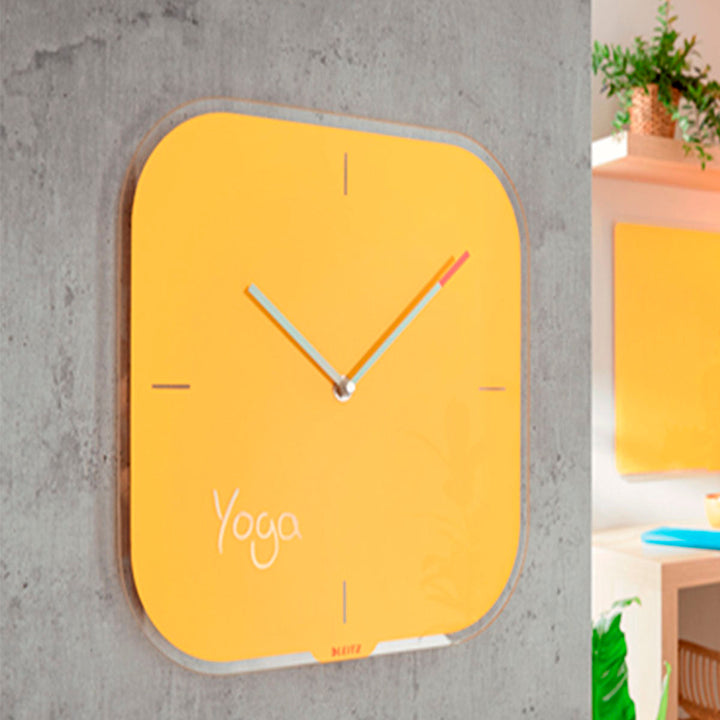 LEITZ Cosy - Reloj de Pared Analógico y Silencioso, Incluye Rotulador. Amarillo