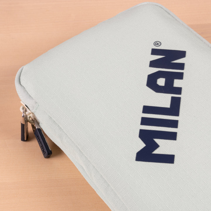 MILAN - Plumier de 2 Pisos con Contenido de 36 Piezas. Colección 430 since 1918. Verde