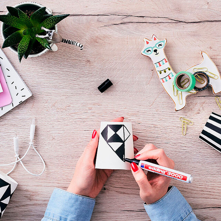 EDDING 3000 - Set de 4 Rotuladores Permanentes Punta Redonda 1.5-3 mm. Negro