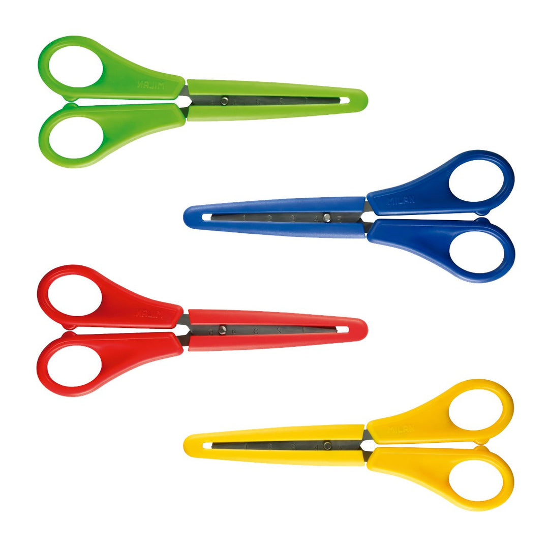 MILAN 1409824 - Tijeras Escolares de Punta Redonda con Funda, 14.7 cm