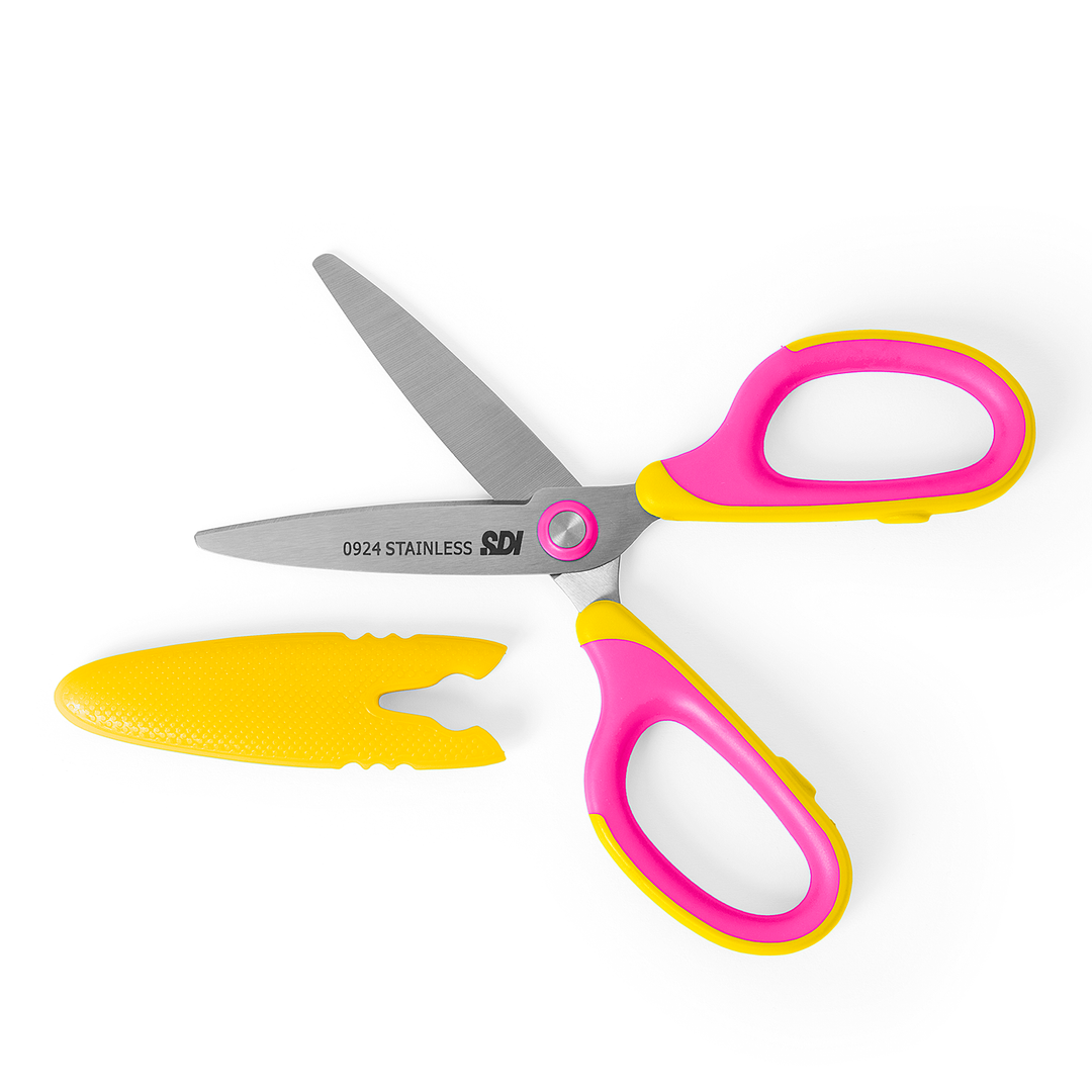 Tijeras Small Hands SDI con Cubierta Protectora. Amarillo y Rosa