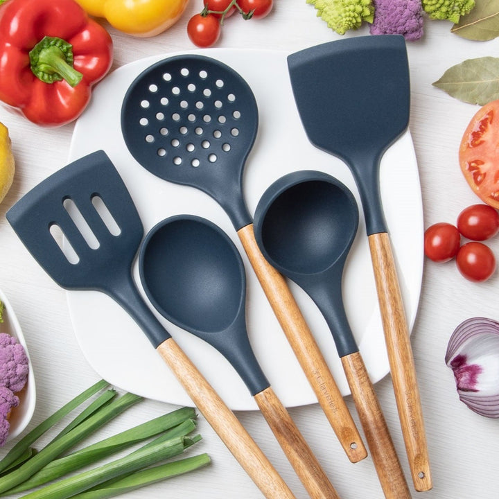 3 Claveles - Pala de  Fritos en Silicona con Mango de Madera de Haya